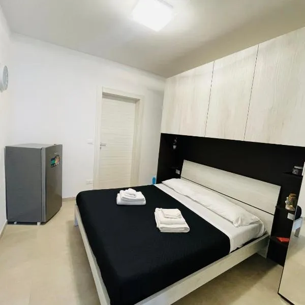 Holiday In Porto Cesareo, ξενοδοχείο σε Porto Cesareo