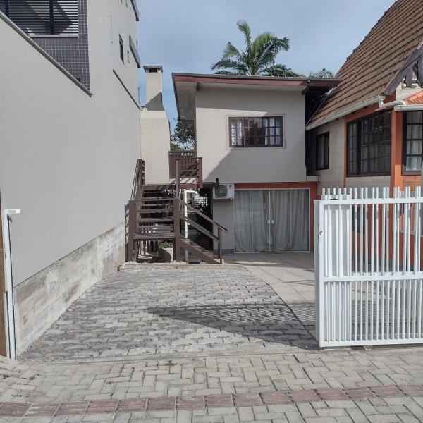 APARTAMENTO Bombinhas