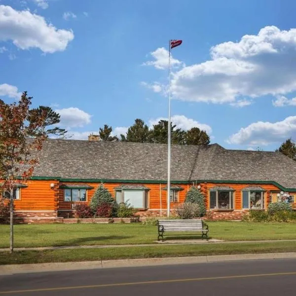 Mackinac Lodge, hotel en Carp Lake