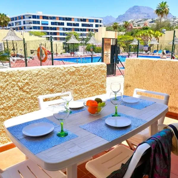 El cortijo, pool view, hotel in Playa de las Americas