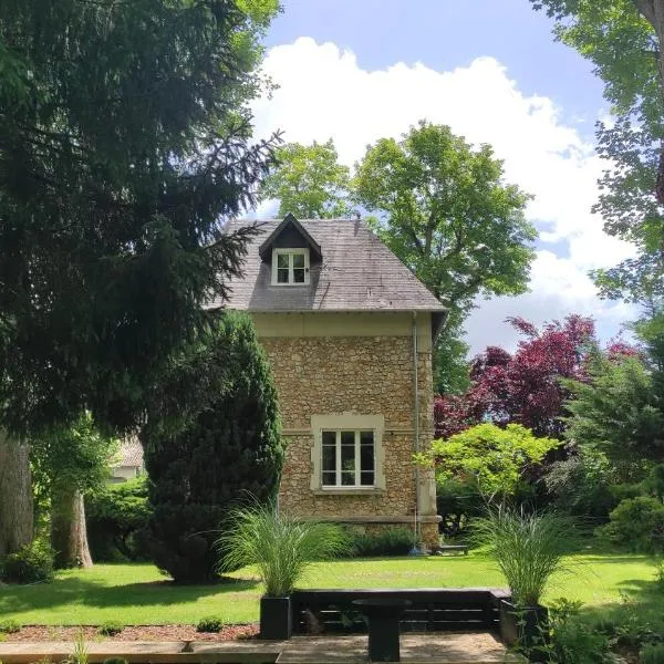 Pavillon C.R, hotel en Auménancourt-le-Grand