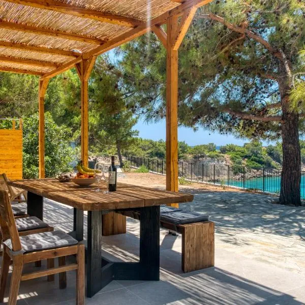 Kavos beach house, hotel en Pefki