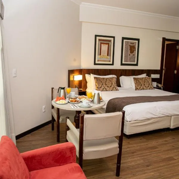 Plaza Blumenau Hotel, hotel Blumenauban