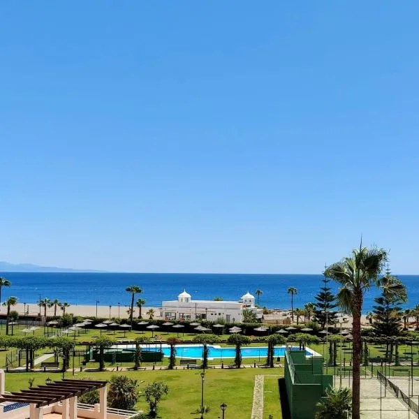 SABINILLAS NORIA 2 pied dans le sable, hotel in San Luis de Sabinillas