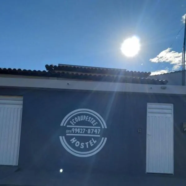 EcoRupestre Hostel & Receptivo, hotel in São Raimundo Nonato