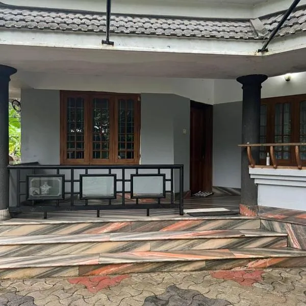 H Villa, hotel in Edakkara