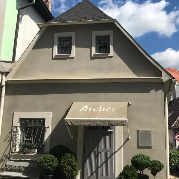 Apartmán No 244, hotel in Tábor