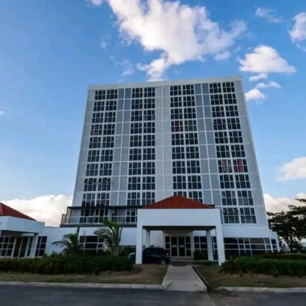 Impeccable 2-Br Apartment-Ornella Villa, hotel in Caymanas