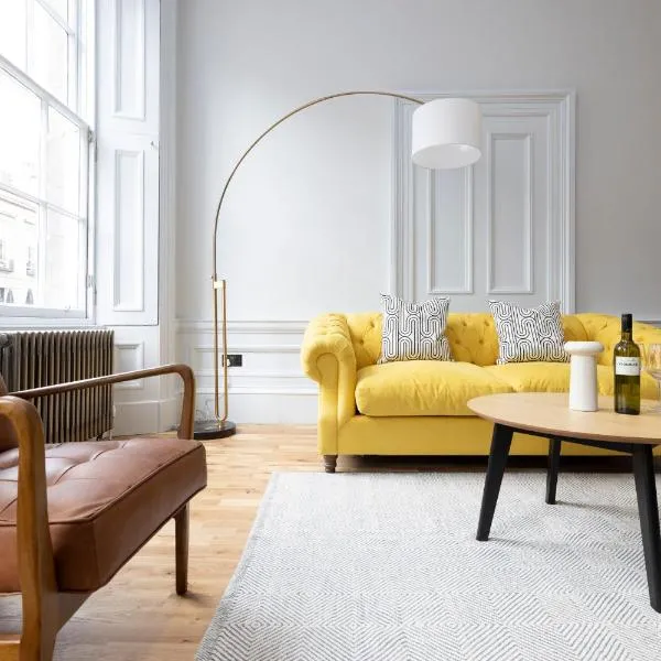 Dragon Suites Luxury Serviced Apartments at Alva Street, hotell i Edinburgh