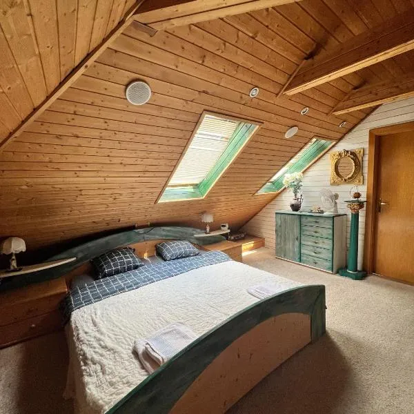 B&B Chardas, готель у місті Бік