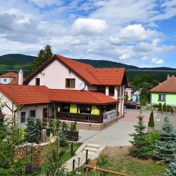 András penzión, hotel en Krásnohorské Podhradie