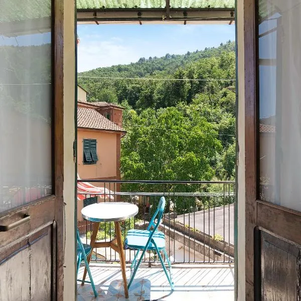Acciuga House, hotel v destinácii Biassa