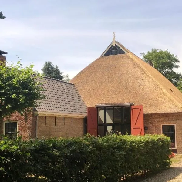 Landgoed Olterterp Lodges, kies een comfortabel huisje of appartement op de allermooiste locatie, hotel v destinácii Gorredijk