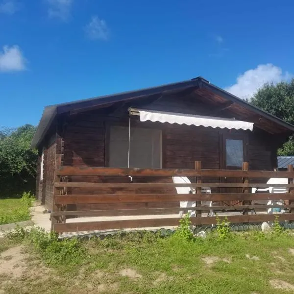 Chalet 35m2 Domaine du vieux chêne, khách sạn ở Bergerac