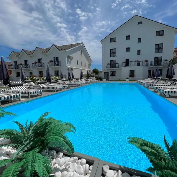 Krystal Boutique Mansion, hotel i Hunedoara