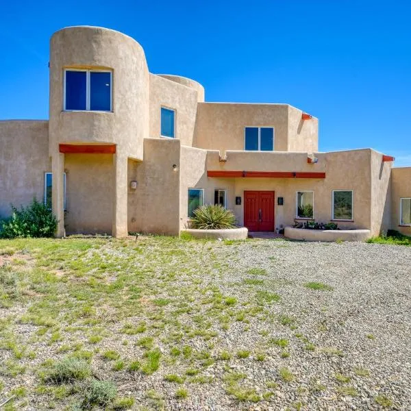 Southwest Stunner, hotel v destinaci Ranchos de Taos