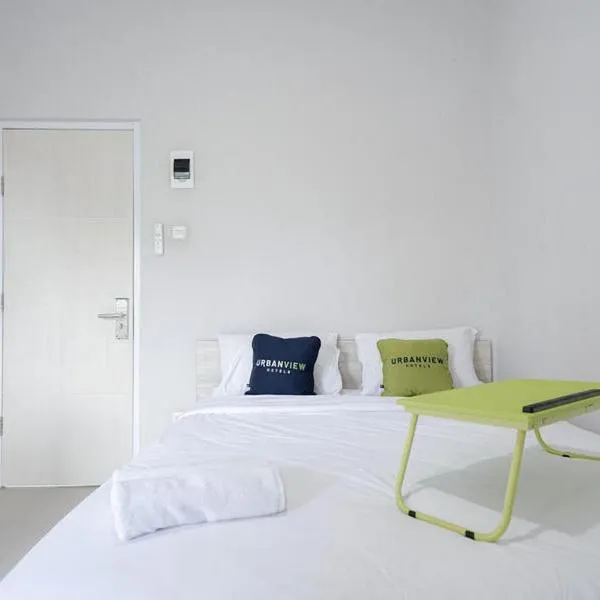 Urbanview Hotel Bari Syariah Palembang By RedDoorz, hotel u gradu Sukarami