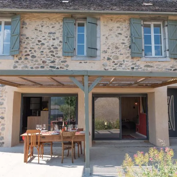 La BERGERIE DE BELESTEN, hotel v destinaci Béon