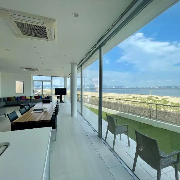 Luxury Villa Saitozaki UMIHOTARU, hotel in Fukuoka