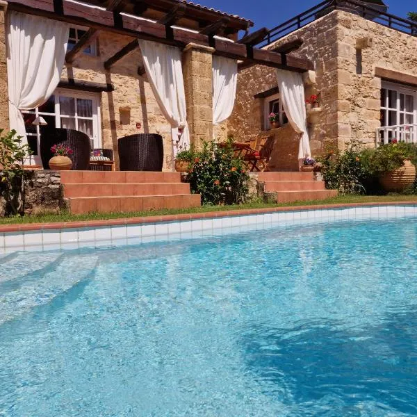 Rock House's Villa Melody, hotel en Platanias