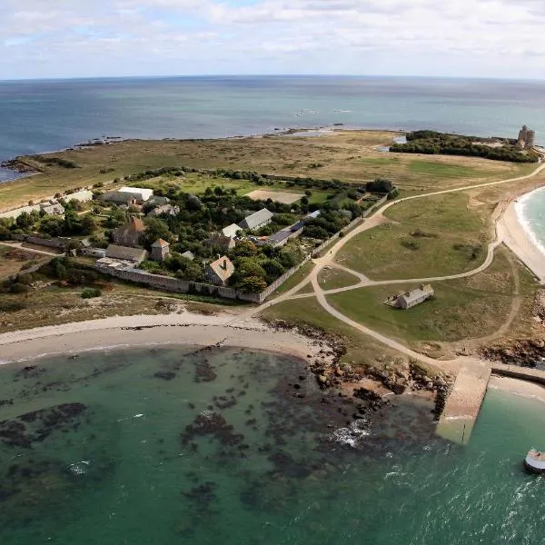 Les Maisons de Tatihou, hotell i Saint-Vaast-la-Hougue