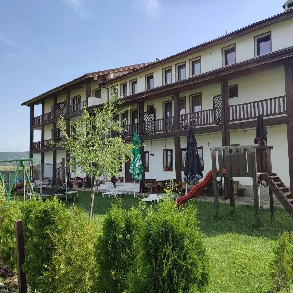 Guest House Belchin View: Belchin şehrinde bir otel