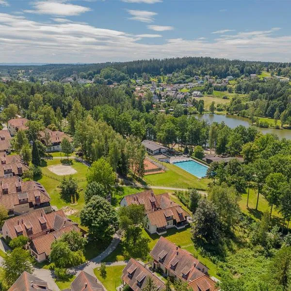 Theater- und Feriendorf Königsleitn GmbH, hotel v destinaci Litschau