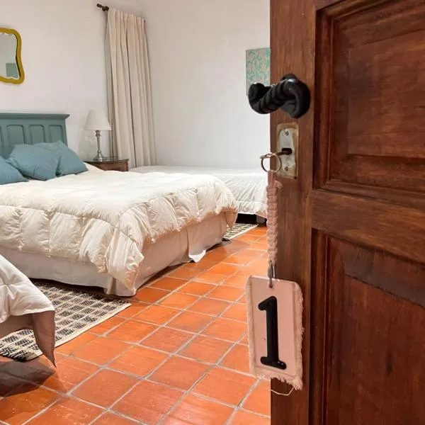 La Mansa Riverside, hotel in Esquina