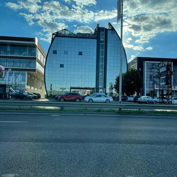 CedarTREE Prishtina: Velika Slatina şehrinde bir otel