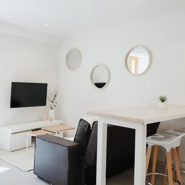 Magnifique Loft Balnéo Hammam #3 โรงแรมในEmbrun