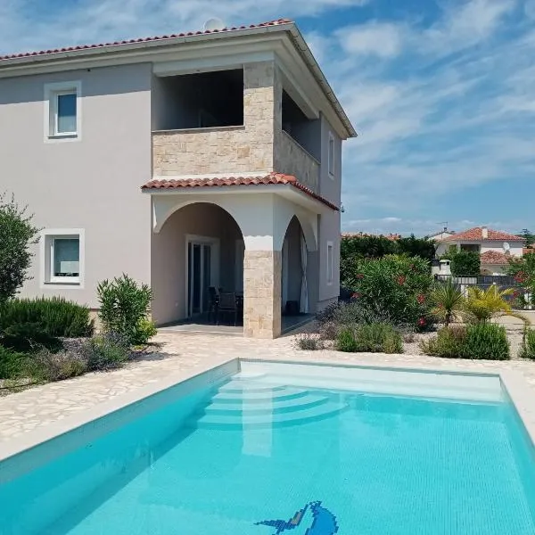 Villa Marie 5-Sterne, hotel v destinácii Kornić