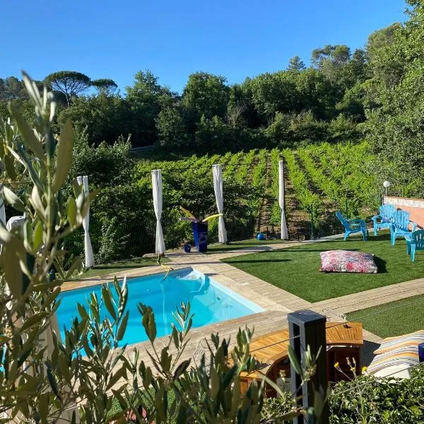 La Vie Est Belle En Provence, hotel v destinácii Tourves