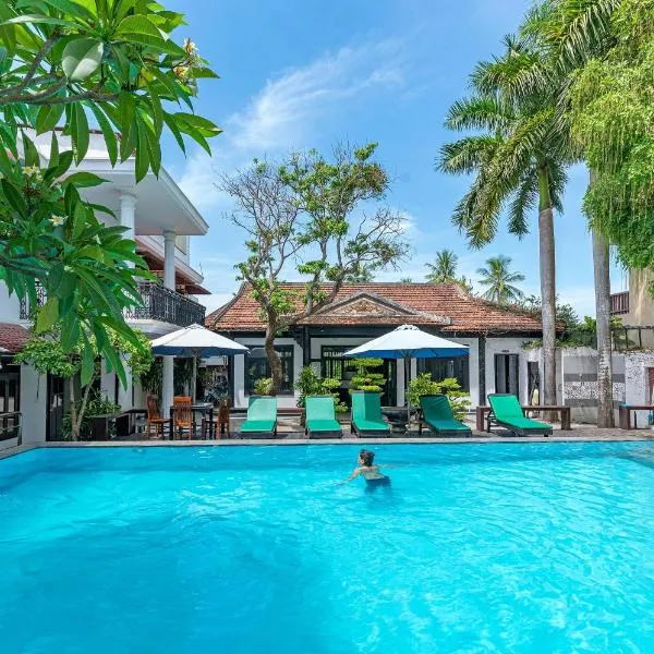 Nostalgia Hotel and Spa, hotel in Hoi An