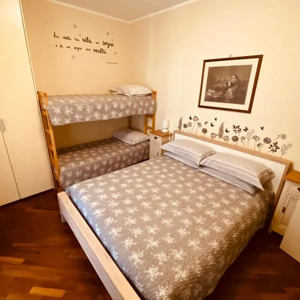 Amici Miei Rooms, hotel v destinaci Cremona