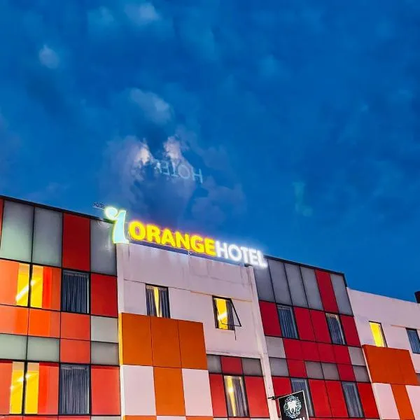 1 Orange Hotel KLIA & KLIA2, ξενοδοχείο σε Kampong Bukit Changgang