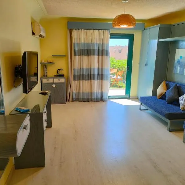 Vitamin Sea Studio - La Hacienda Ras Sudr, hotel v destinaci Ras Sedr