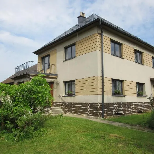 Vila Rybníček, hotel en Brada