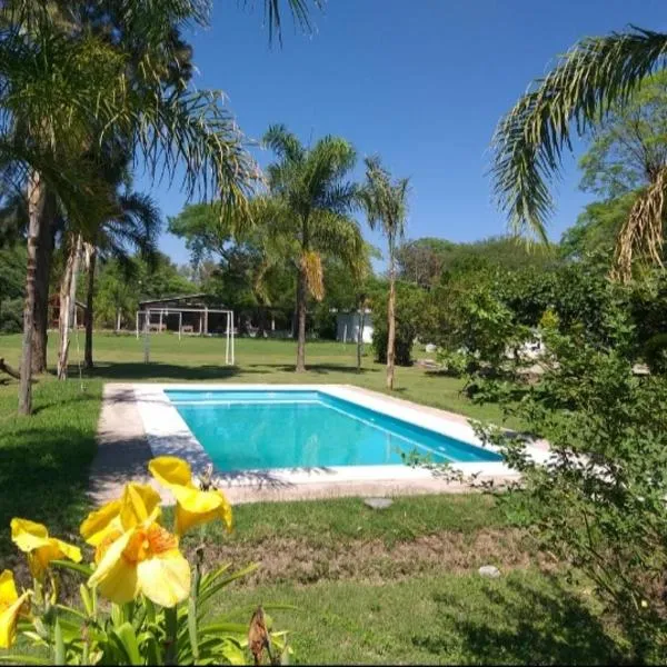 Cabañas TERMALES, hotel v destinaci Termas de Río Hondo