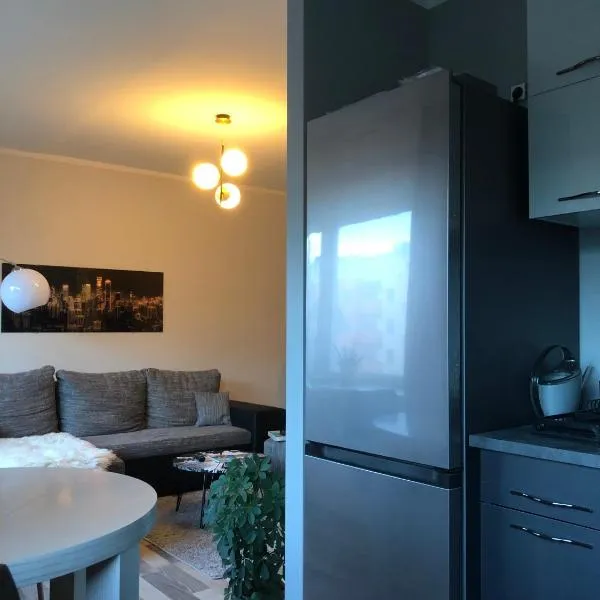 Cozy apartment near the city centre and Emajõgi, free parking, contact-free entrance โรงแรมในตาร์ตู