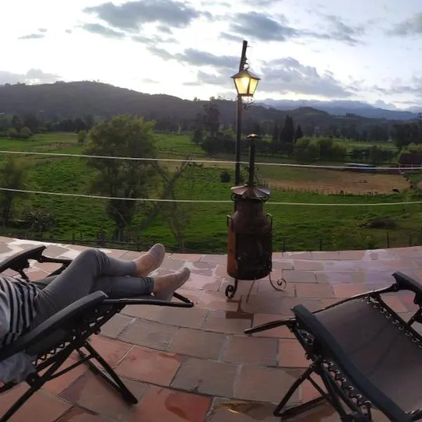 Glamping De Ruana Por Boyacá, hotel v destinaci Paipa