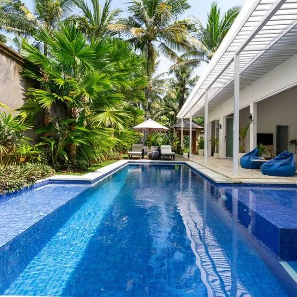 Adi Dharma Villa Madewi pulukan, hotel v destinaci Pulukan