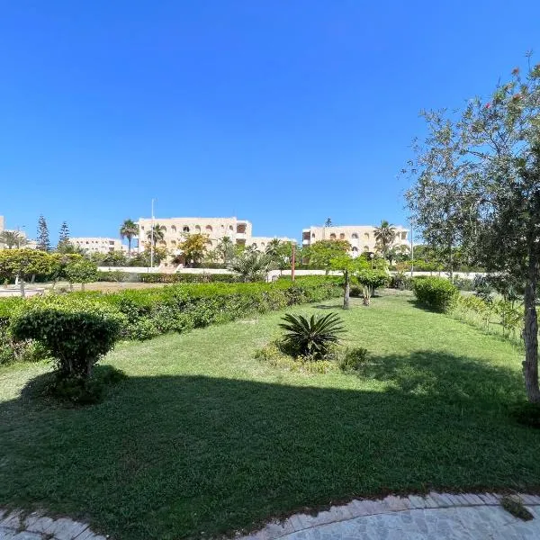 قرية سيدى كرير القوات المسلحة Chalet ground floor Kreer Armed forces Resort North coast k34 شاليه أرضى ثلاث غرف قرية سيدى كرير ق م For Egyptians families only, hotel a Abû Zeira