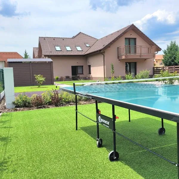 Silver Lodge Vendégház Egerszalók, khách sạn ở Egerszalók