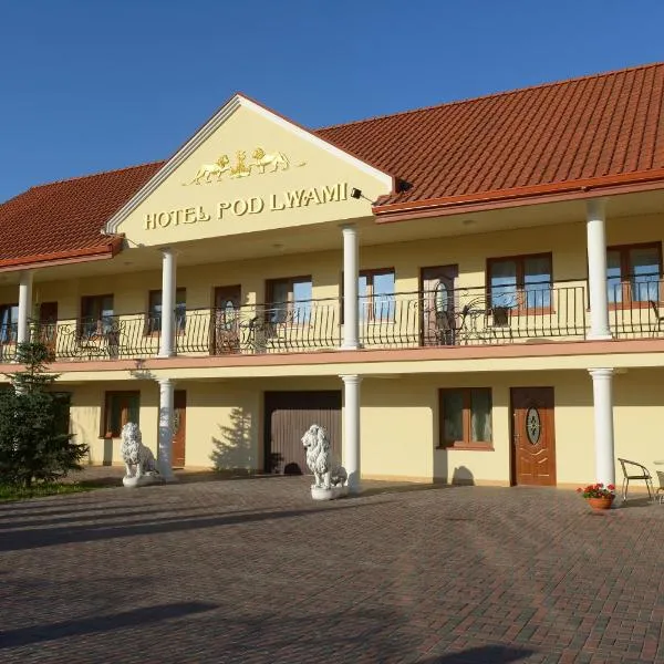 Hotelik Pod Lwami, hotell i Terespol