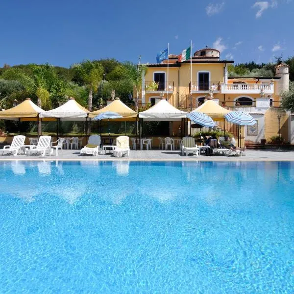 아그로폴리에 위치한 호텔 Hotel Villa La Colombaia