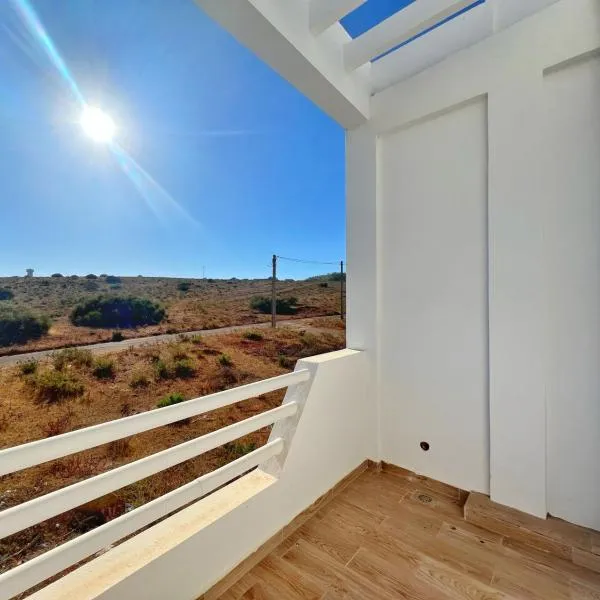 Magnifique Villa avec vue sur le Lagon Bleu, hotel v destinaci Moulay Bousselham