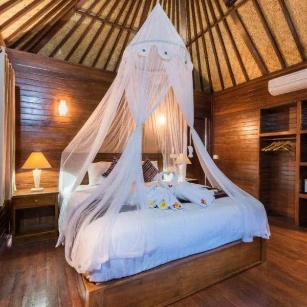 A peaceful villa at Lembongan Island