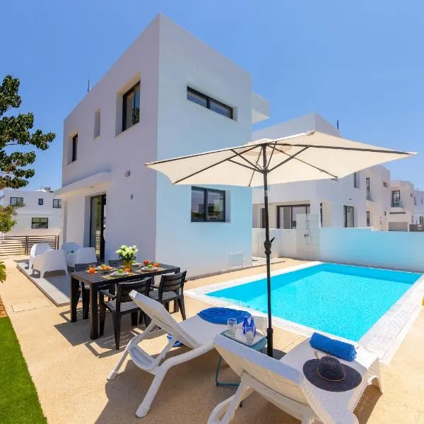 Alasia Villas, hotel i Paralimni