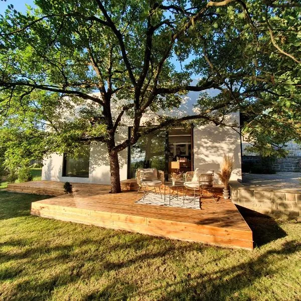 HOUSE G, hotel v destinaci Dekani