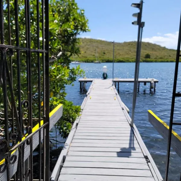 Always Summer Inn Bay Front, hotel v destinaci Culebra